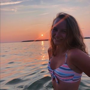 Meet your Posher, Hadley